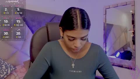 Gia  online show from July 27, 2026, 6:26 pm