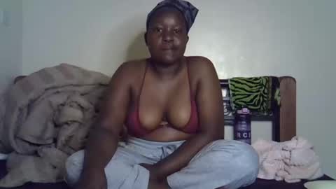 Snapshot of giannah01 chatting on October 23, 2025, 8:07 pm Giannah online show from October 23, 2025, 8:07 pm