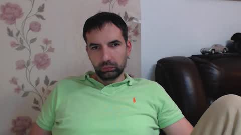 Snapshot of gianni_lion chatting on December 19, 2025, 2:46 pm Gianni online show from December 19, 2025, 2:46 pm