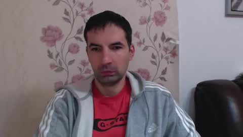 Snapshot of gianni_lion chatting on December 22, 2025, 12:02 pm Gianni online show from December 22, 2025, 12:02 pm