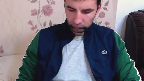 Snapshot of gianni_lion chatting on February 16, 2026, 9:33 pm Gianni online show from February 16, 2026, 9:33 pm