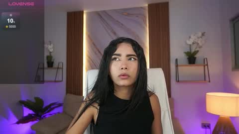 Snapshot of gianovak chatting on December 13, 2025, 7:53 pm gianovak online show from December 13, 2025, 7:53 pm