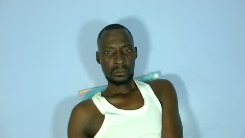 Snapshot of giant_couple chatting on June 20, 2026, 2:58 am giant_couple online show from June 20, 2026, 2:58 am