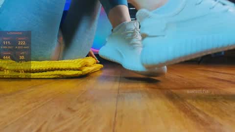 Snapshot of giantess_eva chatting on January 31, 2025, 2:49 pm Eva online show from January 31, 2025, 2:49 pm