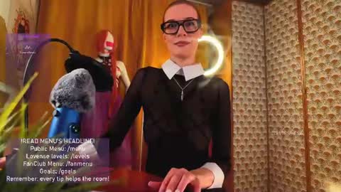 Snapshot of giantess_eva chatting on June 26, 2026, 9:19 pm Eva online show from June 26, 2026, 9:19 pm