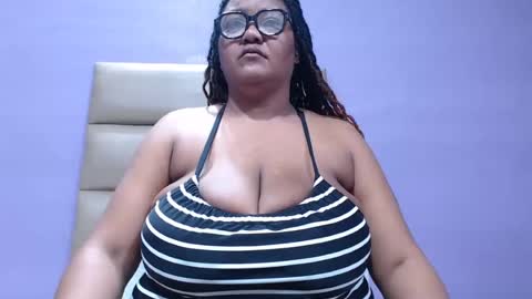 gianttitts online show from July 26, 2026, 6:26 pm