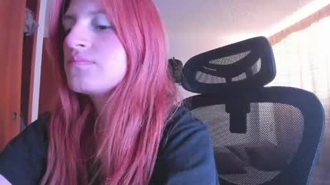 Snapshot of giaroussel chatting on May 26, 2026, 3:08 pm GiaRoussel online show from May 26, 2026, 3:08 pm