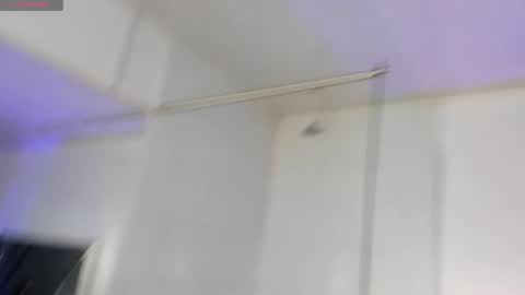 Gia and Tx online show from April 28, 2026, 10:04 pm