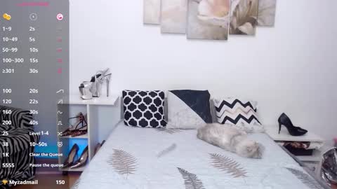 Gies online show from September 24, 2025, 9:29 pm