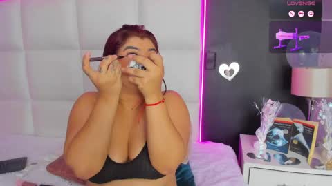 Snapshot of gigi_duran chatting on May 5, 2026, 12:46 pm Gigi online show from May 5, 2026, 12:46 pm