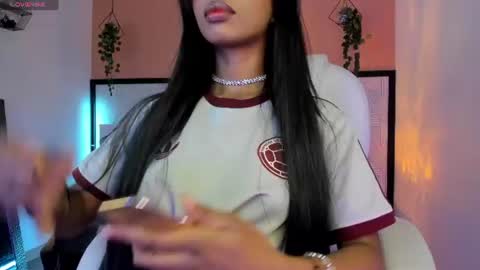 Snapshot of gigi_strawberry chatting on June 28, 2026, 5:13 am GIGI online show from June 28, 2026, 5:13 am