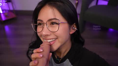 Snapshot of gigi_ulala chatting on December 4, 2025, 1:48 am 80 off in my OF gigipriv online show from December 4, 2025, 1:48 am