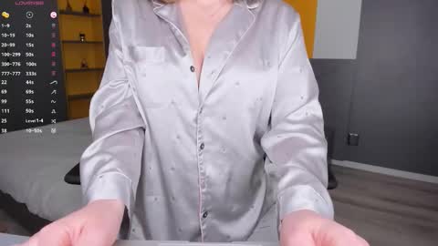 Snapshot of gigihadd chatting on February 12, 2026, 2:12 pm gigihadd online show from February 12, 2026, 2:12 pm