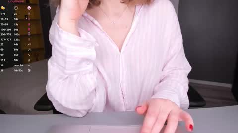 Snapshot of gigihadd chatting on February 16, 2026, 4:25 pm gigihadd online show from February 16, 2026, 4:25 pm