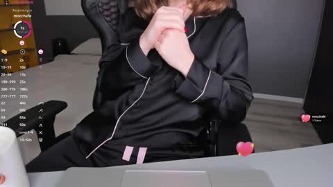 Snapshot of gigihadd chatting on March 2, 2026, 4:14 pm gigihadd online show from March 2, 2026, 4:14 pm