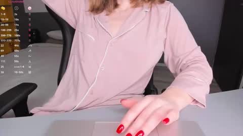 Snapshot of gigihadd chatting on March 8, 2026, 6:44 pm gigihadd online show from March 8, 2026, 6:44 pm