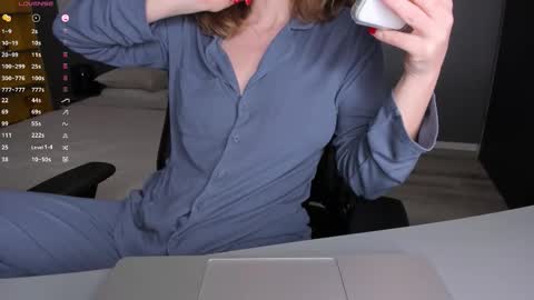 Snapshot of gigihadd chatting on March 26, 2026, 3:39 pm gigihadd online show from March 26, 2026, 3:39 pm