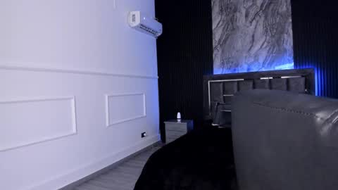 Snapshot of gigiidoll chatting on January 23, 2025, 2:17 pm Gigi Doll online show from January 23, 2025, 2:17 pm