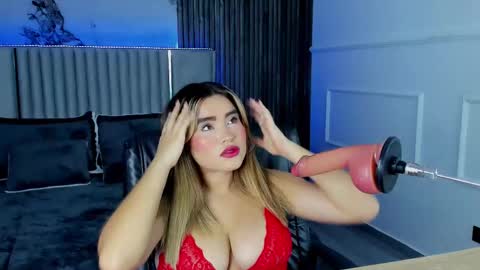 Snapshot of gigiidoll chatting on February 28, 2025, 11:36 am Gigi Doll online show from February 28, 2025, 11:36 am