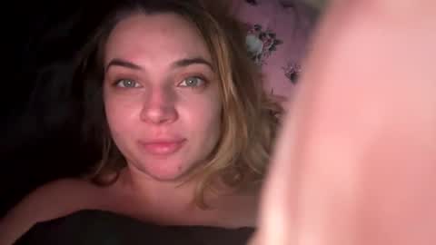 gigilovesyou1997 online show from July 25, 2026, 9:07 am