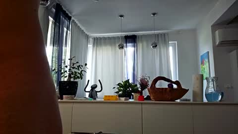gigis111 online show from June 16, 2026, 6:49 am