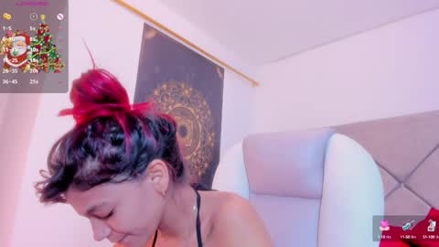 Snapshot of gimenalara chatting on January 8, 2025, 7:24 pm Gimena online show from January 8, 2025, 7:24 pm