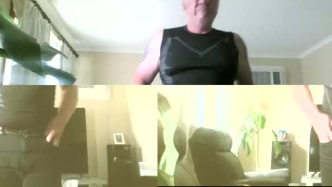 gimmmieoooo online show from December 26, 2024, 5:37 am