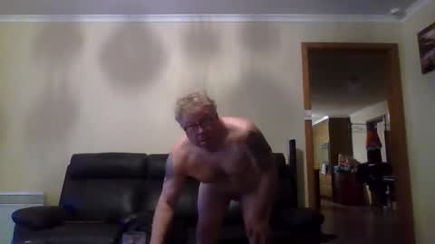 Snapshot of gimmmieoooo chatting on June 3, 2026, 8:50 am gimmmieoooo online show from June 3, 2026, 8:50 am