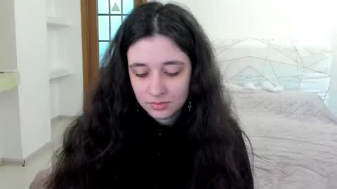 Kate online show from March 29, 2026, 7:52 am