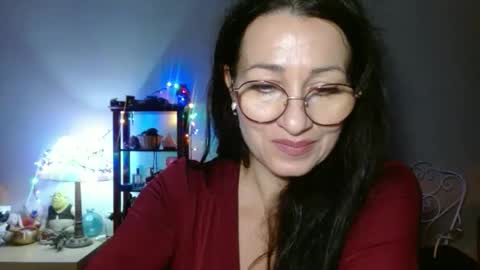 GinaONeon online show from December 5, 2025, 8:49 pm