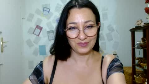Snapshot of ginaoneon chatting on July 28, 2026, 4:39 pm GinaONeon online show from July 28, 2026, 4:39 pm