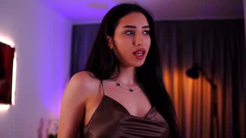 Gina online show from March 8, 2025, 8:46 pm