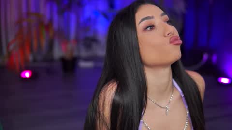 Gina online show from October 2, 2025, 7:10 pm