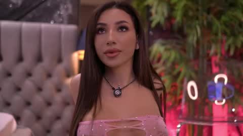 Snapshot of ginavalentinna chatting on May 25, 2026, 8:15 pm Gina online show from May 25, 2026, 8:15 pm