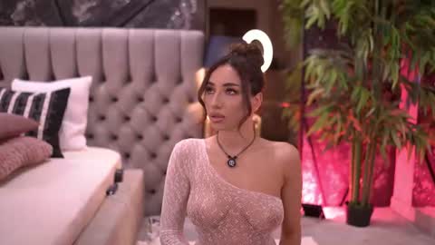 Snapshot of ginavalentinna chatting on June 19, 2026, 8:23 pm Gina online show from June 19, 2026, 8:23 pm