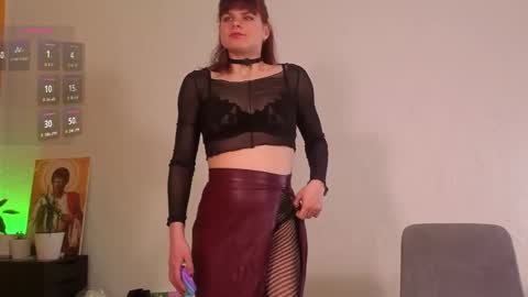 Gina online show from April 28, 2026, 7:02 am