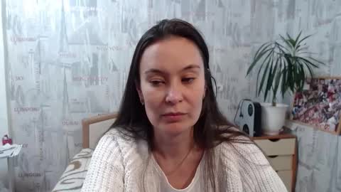 ginaxsoulah   online show from September 18, 2025, 9:44 am