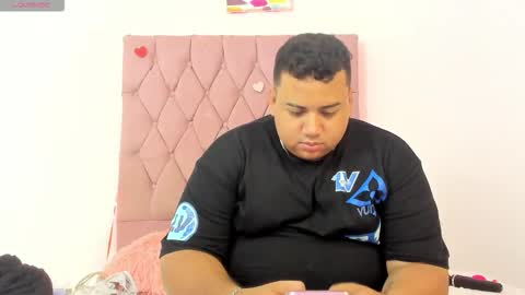 Snapshot of ginelawest chatting on October 22, 2025, 4:13 am Gine online show from October 22, 2025, 4:13 am