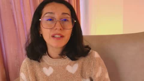 Snapshot of ginevra_esposito chatting on May 4, 2026, 1:07 pm Ginn online show from May 4, 2026, 1:07 pm