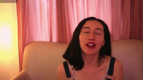 Snapshot of ginevra_esposito chatting on May 30, 2026, 1:08 pm Ginn online show from May 30, 2026, 1:08 pm