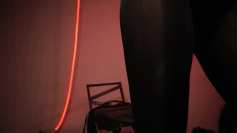        im expecting 350 thumbs up on my altar   online show from February 24, 2026, 10:19 pm