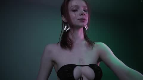 Snapshot of ginger_hugs chatting on July 1, 2026, 10:20 pm im expecting 350 thumbs up on my altar online show from July 1, 2026, 10:20 pm