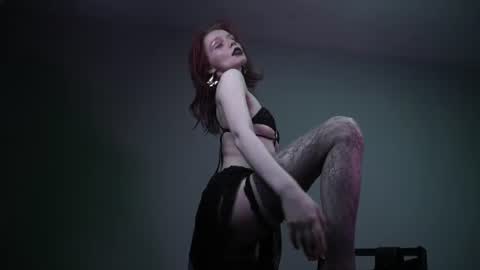 Snapshot of ginger_hugs chatting on July 2, 2026, 3:23 am im expecting 350 thumbs up on my altar online show from July 2, 2026, 3:23 am