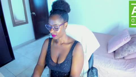 Snapshot of ginger_smil chatting on May 17, 2026, 3:52 pm Diana online show from May 17, 2026, 3:52 pm