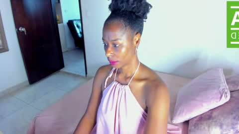 Snapshot of ginger_smil chatting on May 20, 2026, 12:33 pm Diana online show from May 20, 2026, 12:33 pm