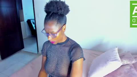 Snapshot of ginger_smil chatting on May 21, 2026, 12:12 pm Diana online show from May 21, 2026, 12:12 pm