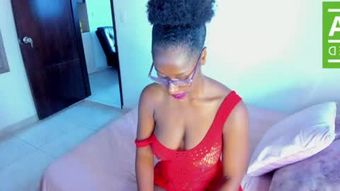 Snapshot of ginger_smil chatting on May 22, 2026, 12:33 pm Diana online show from May 22, 2026, 12:33 pm