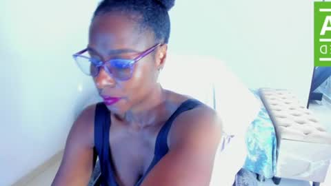 Snapshot of ginger_smil chatting on July 2, 2026, 12:33 pm Diana online show from July 2, 2026, 12:33 pm