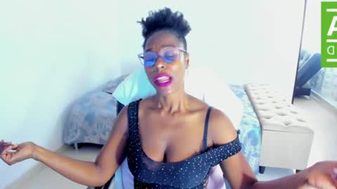Snapshot of ginger_smil chatting on July 10, 2026, 12:30 pm Diana online show from July 10, 2026, 12:30 pm