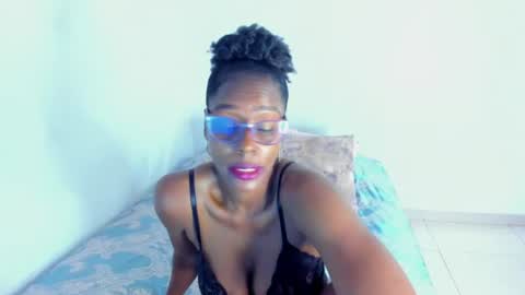 Snapshot of ginger_smil chatting on July 19, 2026, 4:00 pm Diana online show from July 19, 2026, 4:00 pm